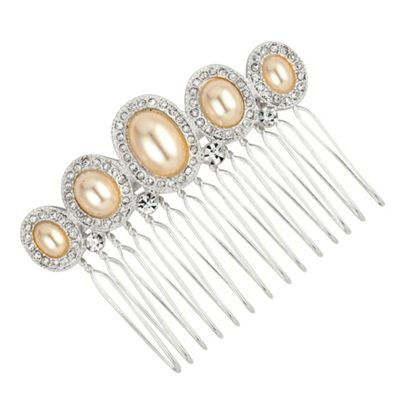 Oval pearl and crystal surround comb